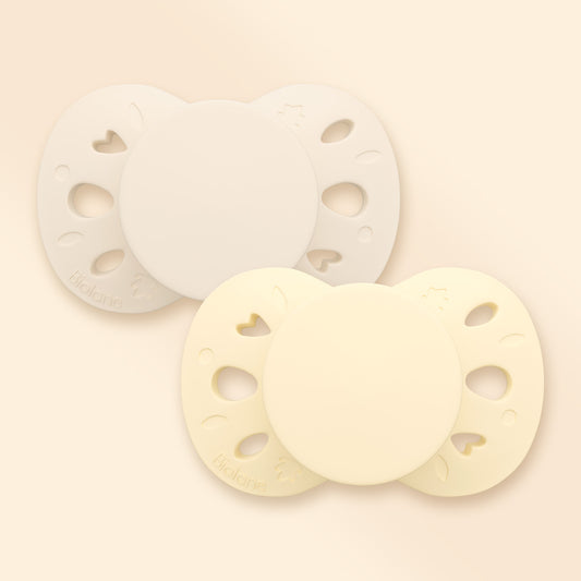 Lot de 2 sucettes anatomiques