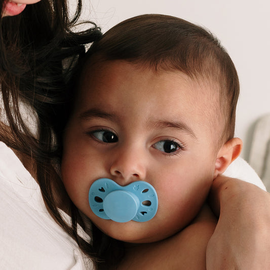 Lot de 2 sucettes anatomiques