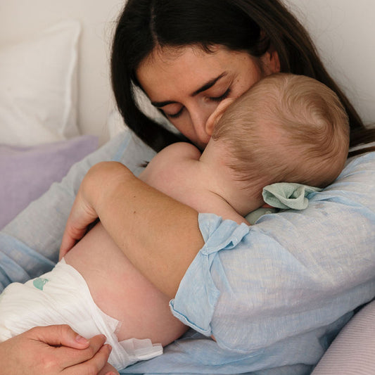 Quelques astuces pratiques pour des premières nuits plus douces avec un nouveau-né