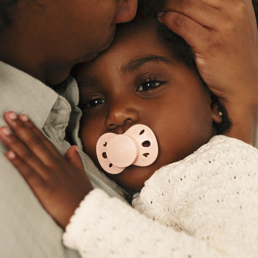 Lot de 2 sucettes anatomiques