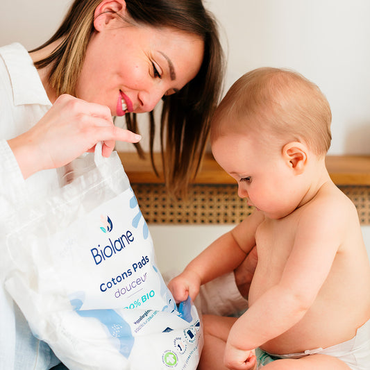 Biolane - Pour nettoyer le visage, le corps et le change de bébé, vous êtes  plutôt : 👍Lait de toilette douceur ❤️Eau micellaire 😆Eau pure H2O? Ps:  Ces produits peuvent servir pour