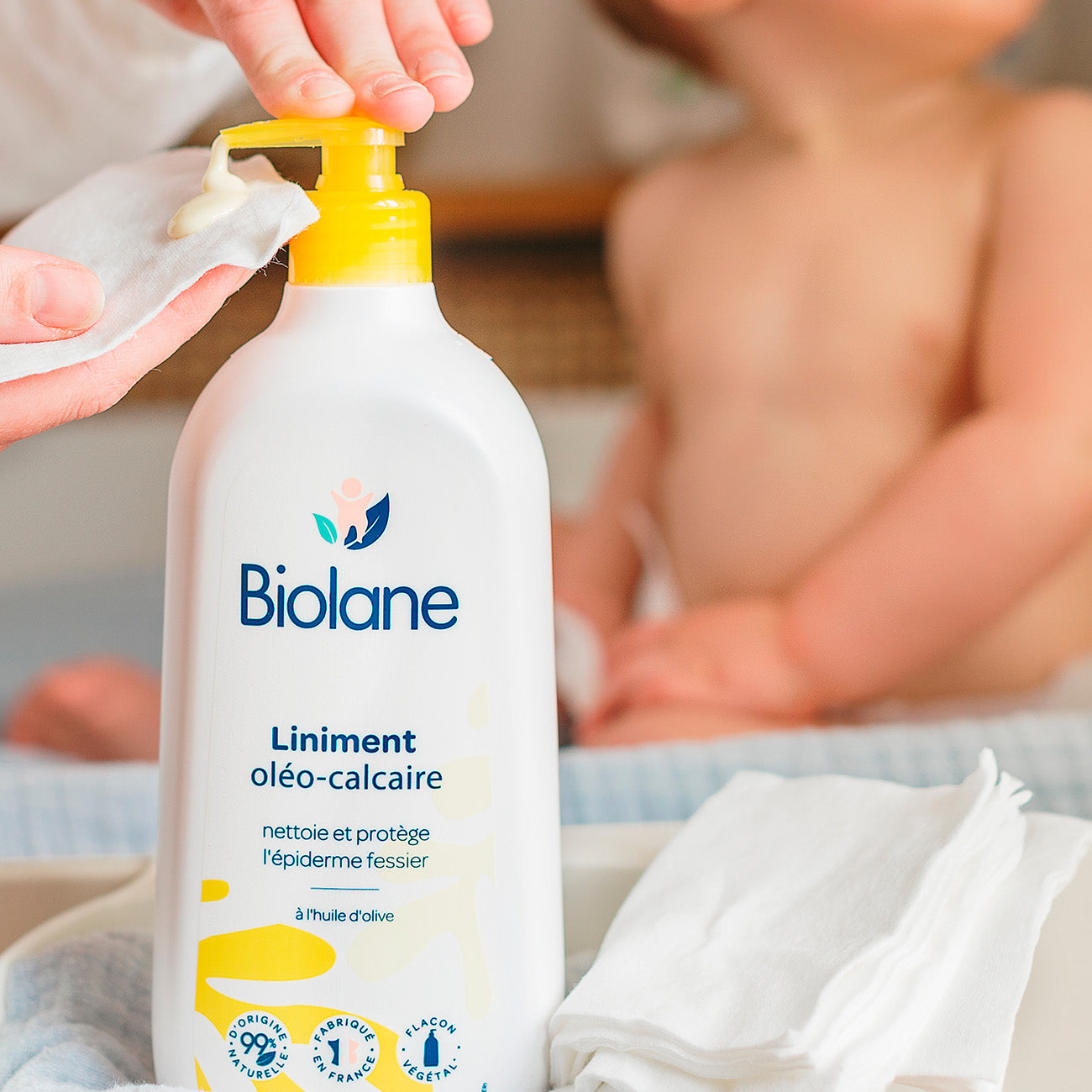 Bain & toilette - produits sains pour la peau de bébé et la planète –  BIOLANE